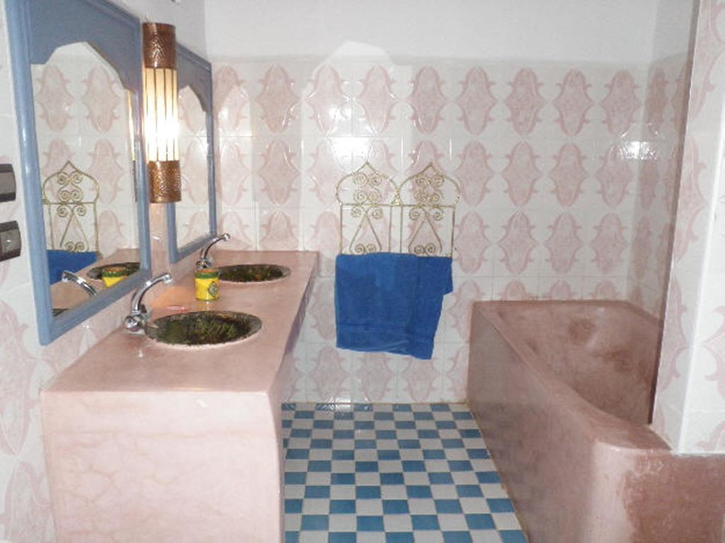 Tamnougalt Kasbah Itrane Bed & Breakfast 部屋 写真